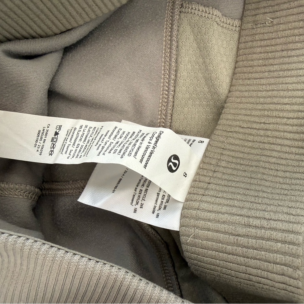 Lululemon Brushed Softstreme Ribbed set, Zip Flared Pant sz 8 & Half Zip sz 6 - Picture 11 of 12